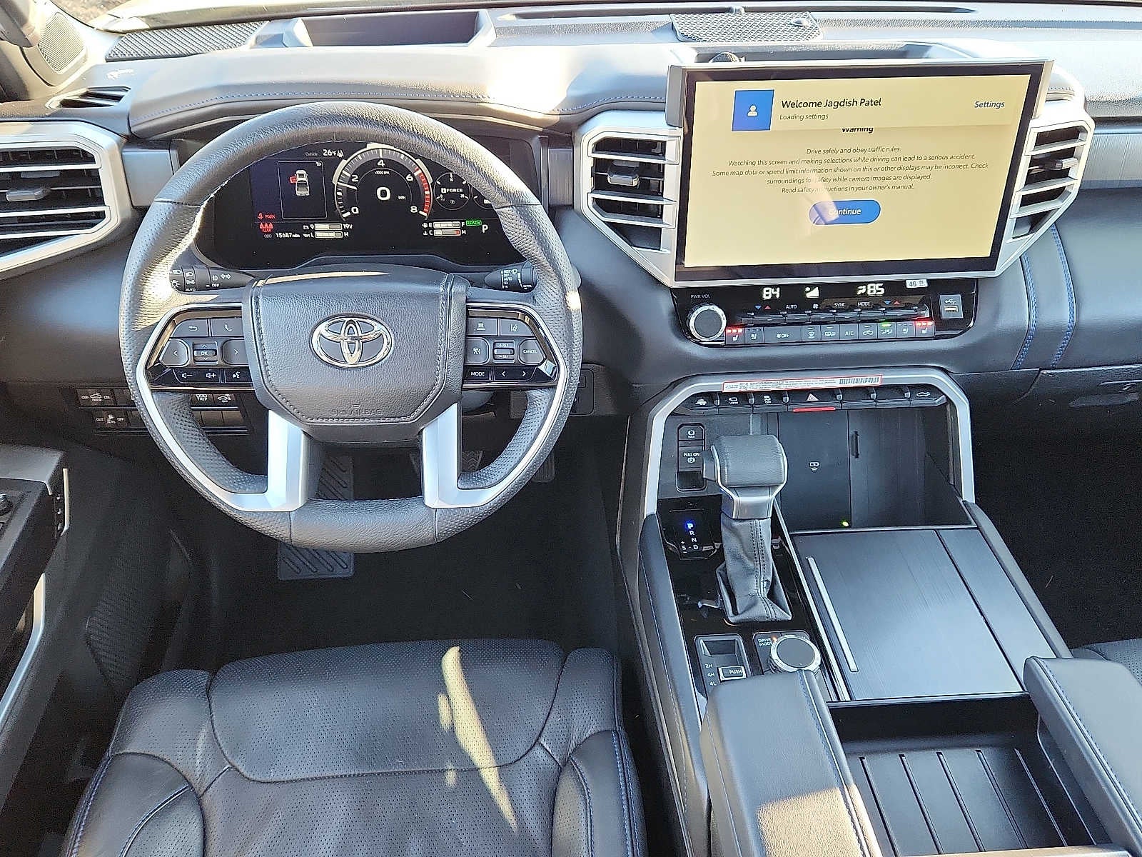 2025 Toyota Tundra Platinum Hybrid CrewMax 5.5 Bed