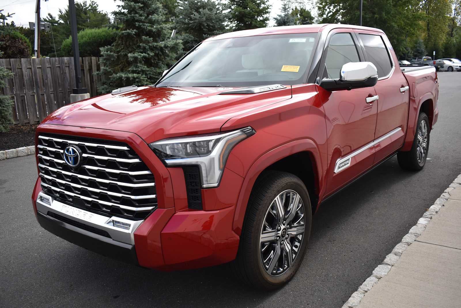 2023 Toyota Tundra Capstone Hybrid CrewMax 5.5 Bed