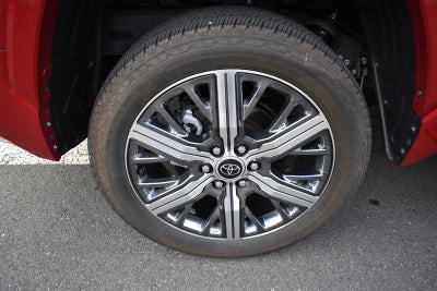 2023 Toyota Tundra Capstone Hybrid CrewMax 5.5 Bed