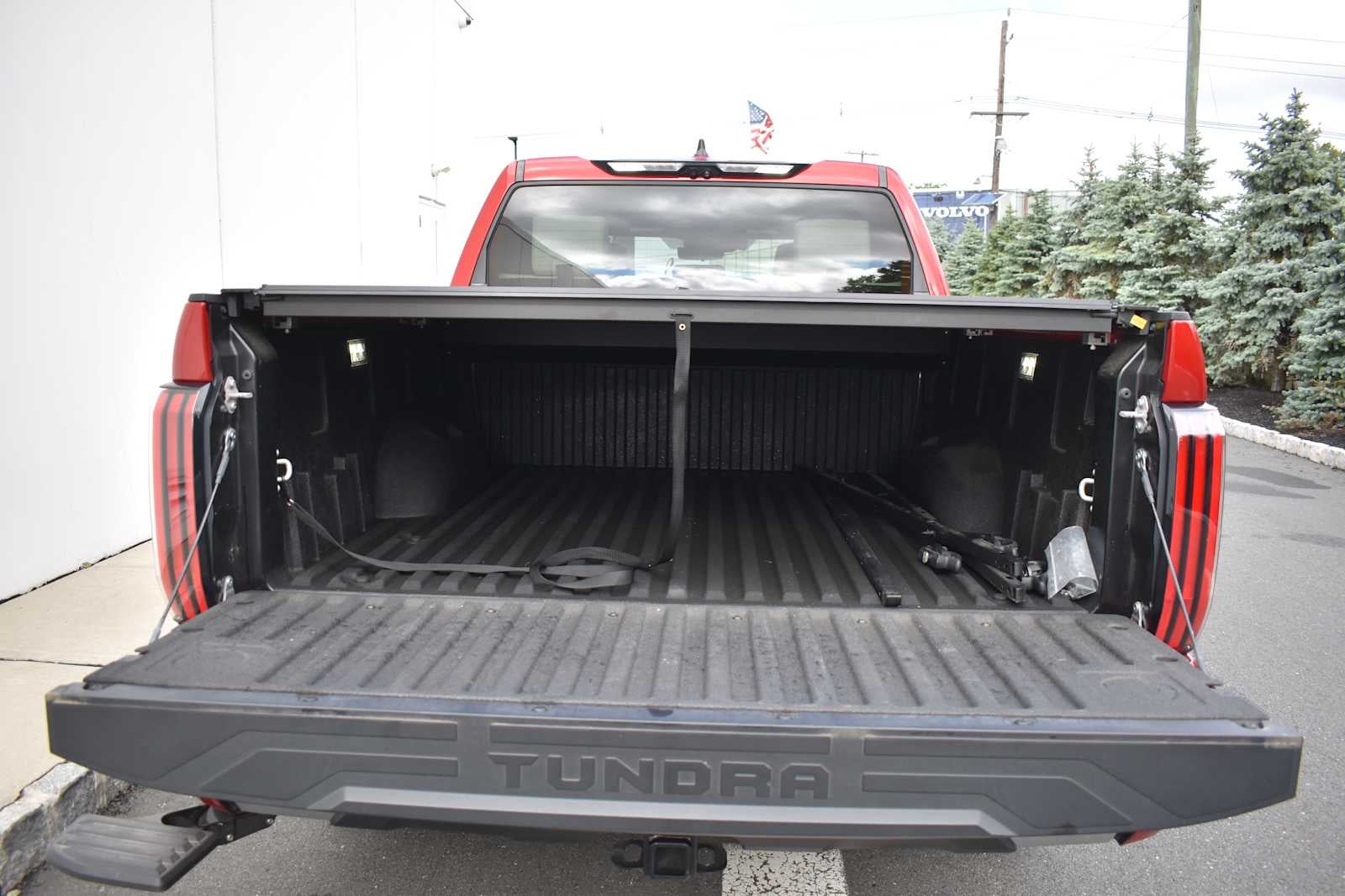 2023 Toyota Tundra Capstone Hybrid CrewMax 5.5 Bed