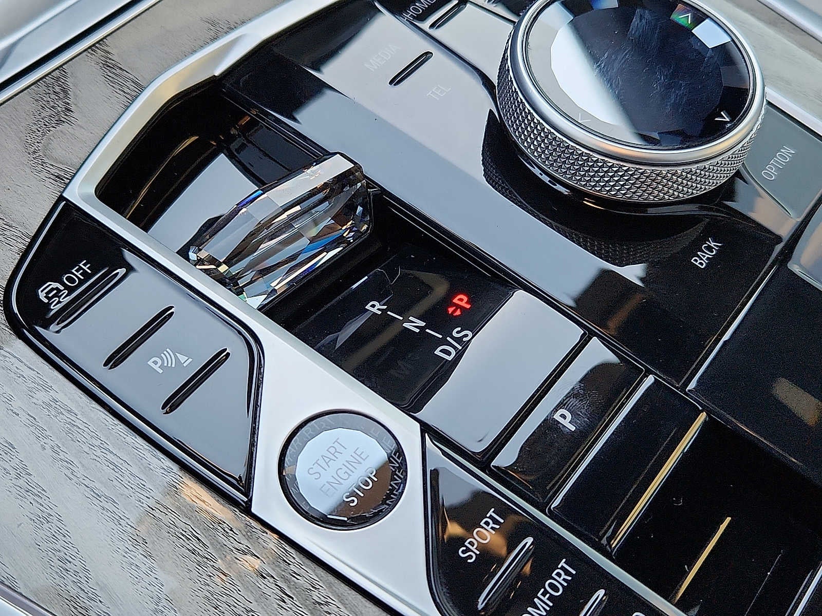 2023 BMW X7 xDrive40i Sports Activity Vehicle