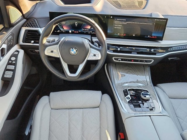 2023 BMW X7 xDrive40i Sports Activity Vehicle