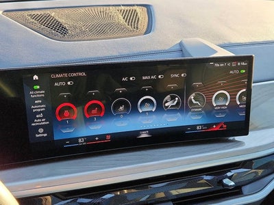 2023 BMW X7 xDrive40i Sports Activity Vehicle