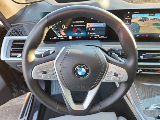 2023 BMW X7 xDrive40i Sports Activity Vehicle