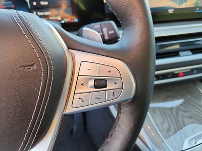 2023 BMW X7 xDrive40i Sports Activity Vehicle