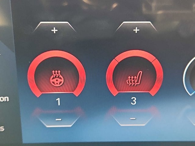 2023 BMW X7 xDrive40i Sports Activity Vehicle