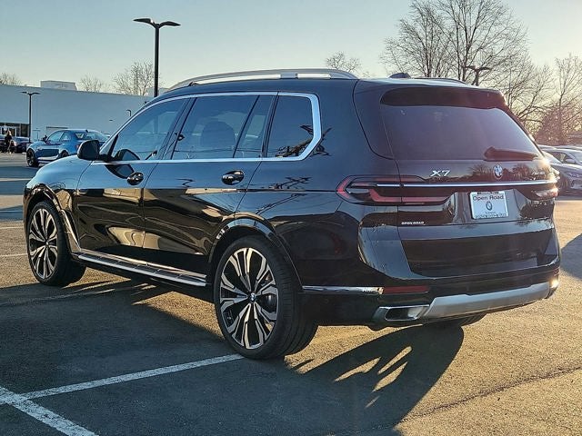 2023 BMW X7 xDrive40i Sports Activity Vehicle