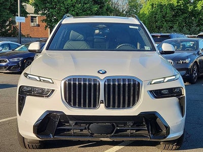 2023 BMW X7 xDrive40i Sports Activity Vehicle