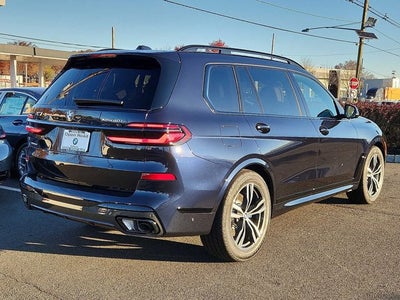2026 BMW X7 xDrive40i Sports Activity Vehicle