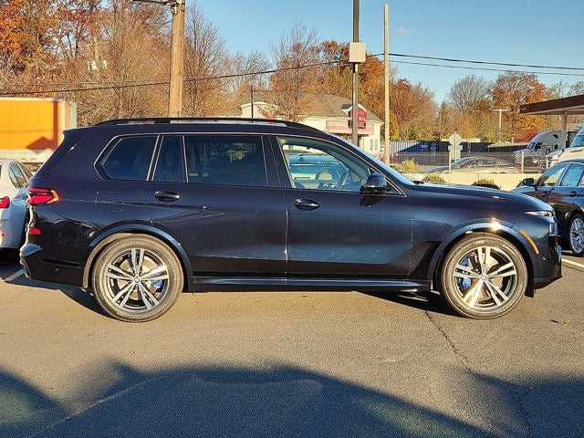2026 BMW X7 xDrive40i Sports Activity Vehicle