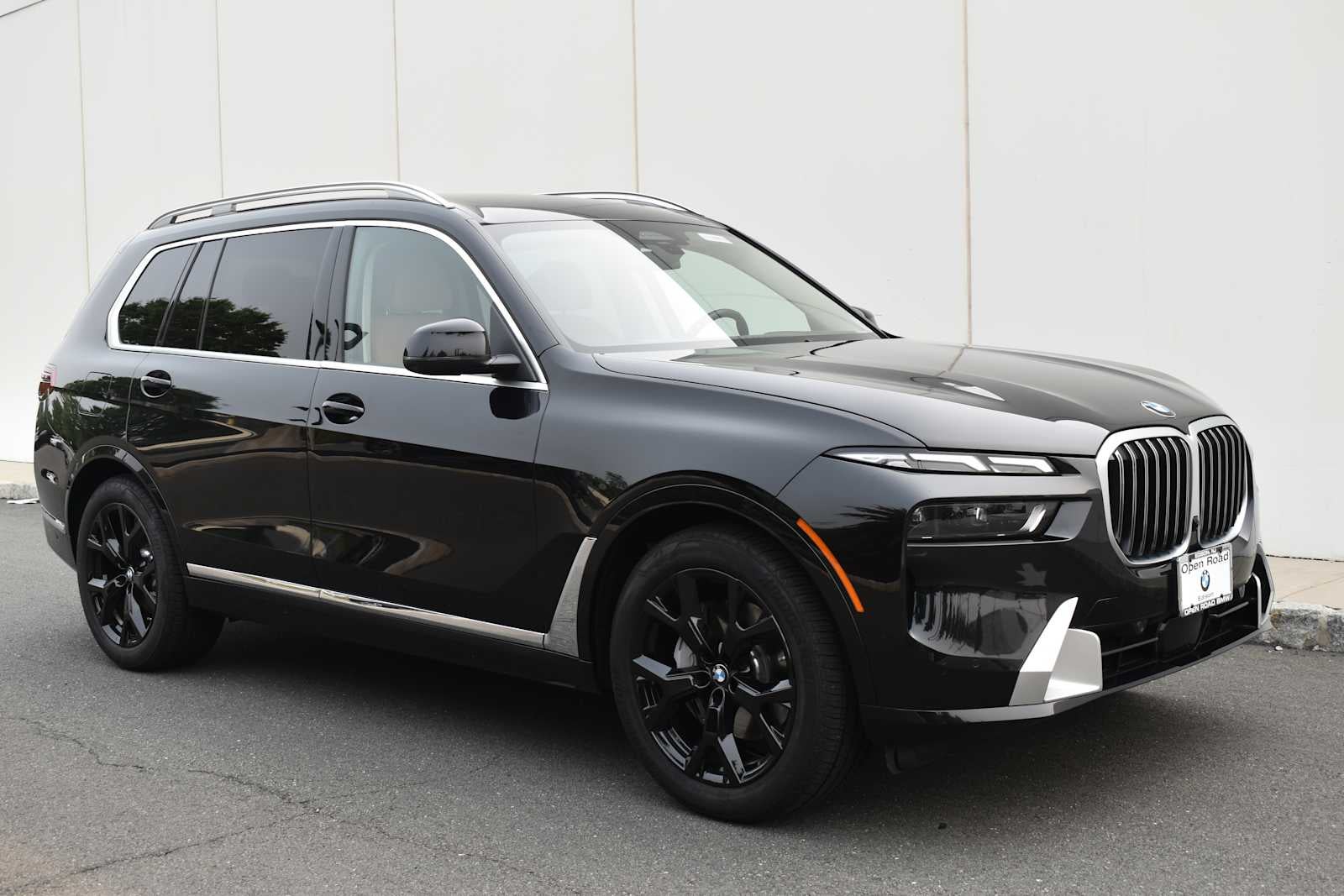 2026 BMW X7 xDrive40i Sports Activity Vehicle