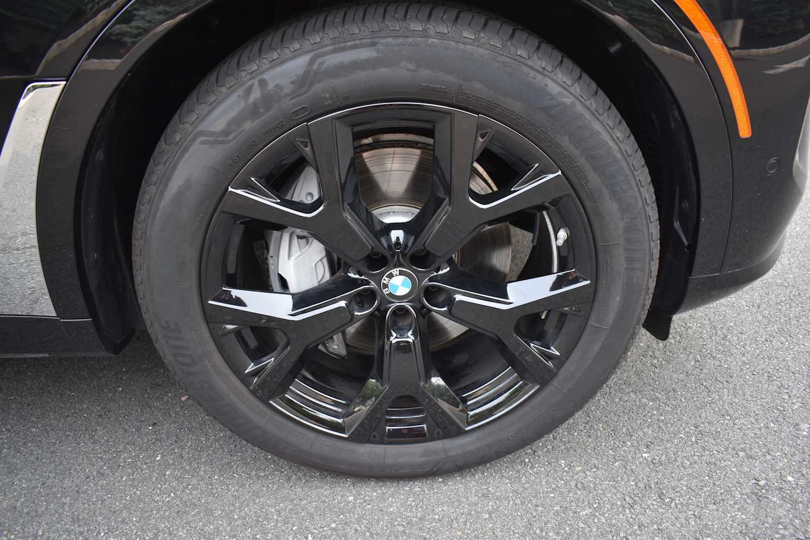 2026 BMW X7 xDrive40i Sports Activity Vehicle