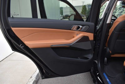 2026 BMW X7 xDrive40i Sports Activity Vehicle