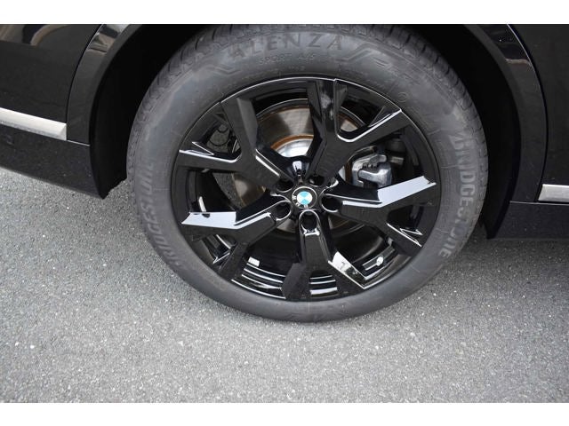 2026 BMW X7 xDrive40i Sports Activity Vehicle