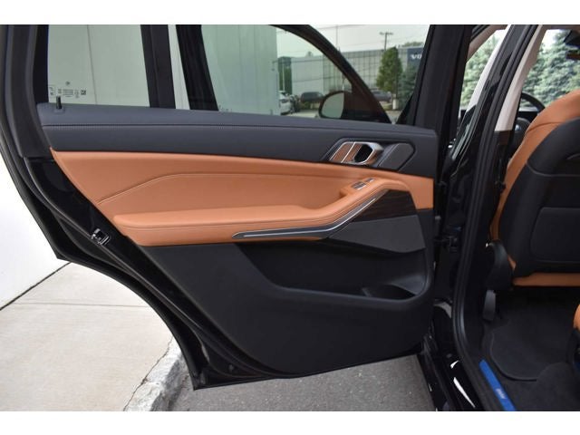 2026 BMW X7 xDrive40i Sports Activity Vehicle