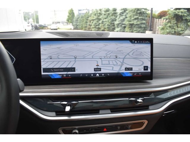 2026 BMW X7 xDrive40i Sports Activity Vehicle
