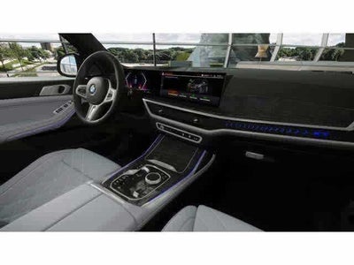 2027 BMW X7 xDrive40i Sports Activity Vehicle