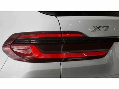 2027 BMW X7 xDrive40i Sports Activity Vehicle