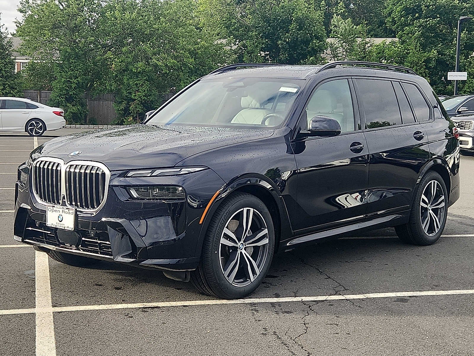 2024 BMW X7 xDrive40i Sports Activity Vehicle