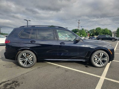 2024 BMW X7 xDrive40i Sports Activity Vehicle