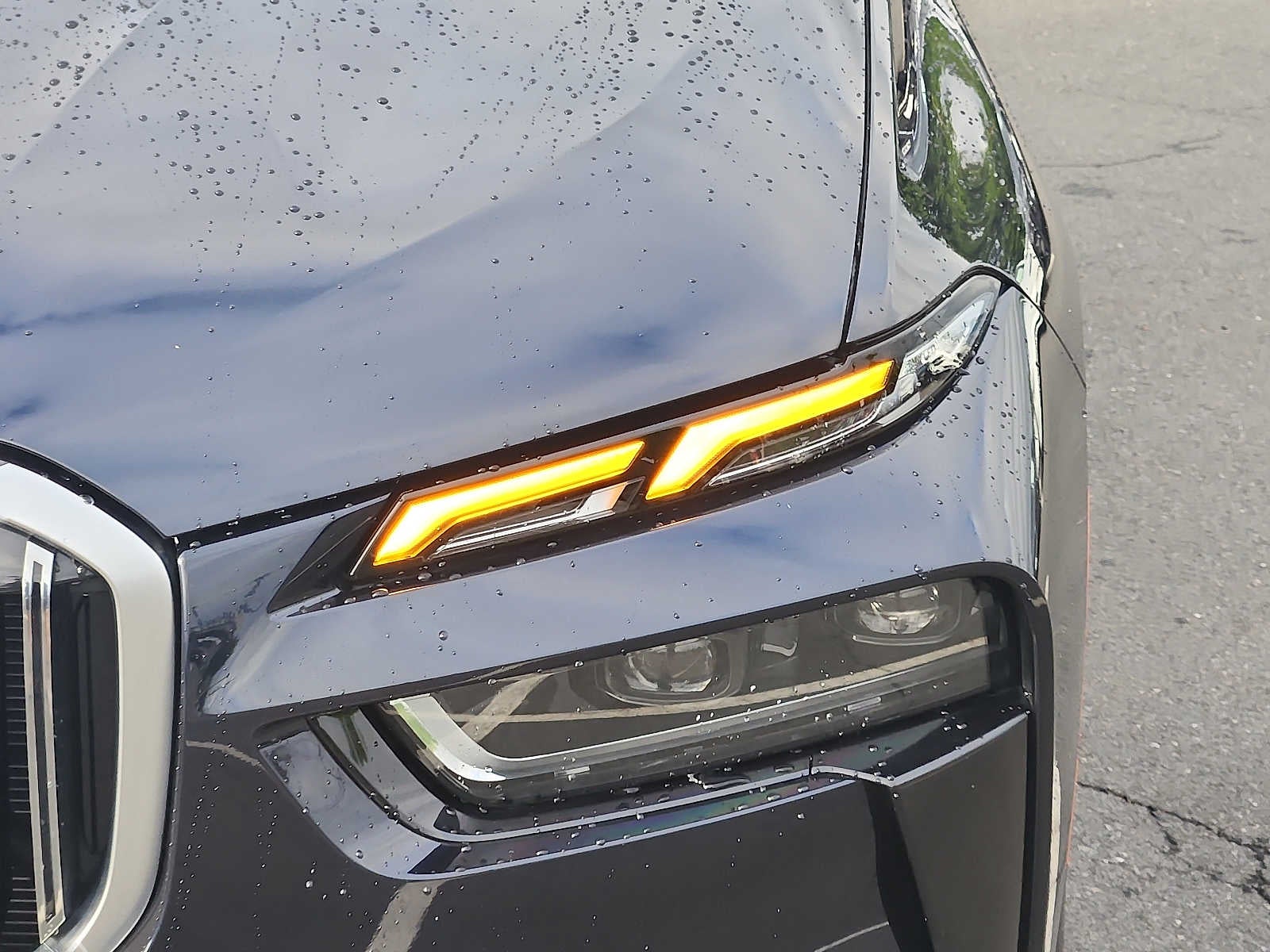 2024 BMW X7 xDrive40i Sports Activity Vehicle
