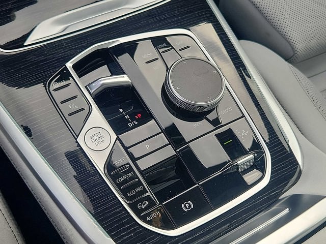 2024 BMW X7 xDrive40i Sports Activity Vehicle