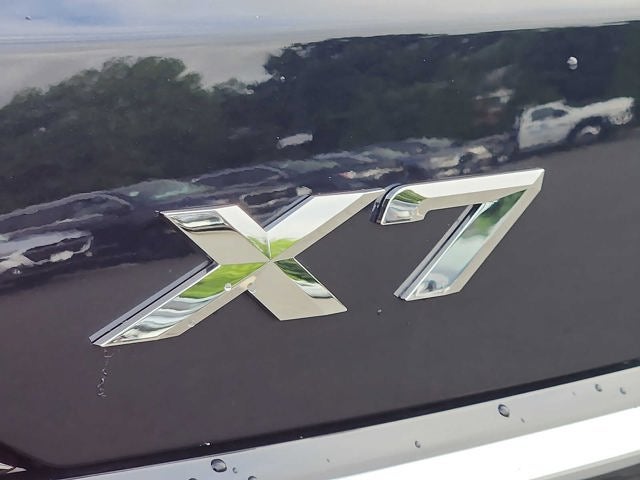 2024 BMW X7 xDrive40i Sports Activity Vehicle