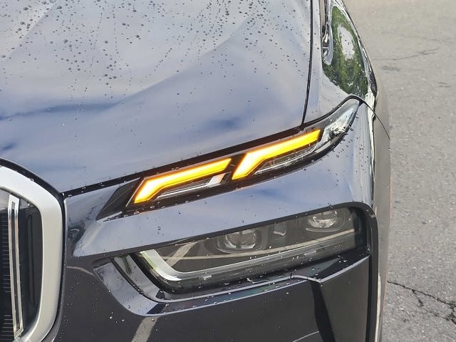 2024 BMW X7 xDrive40i Sports Activity Vehicle