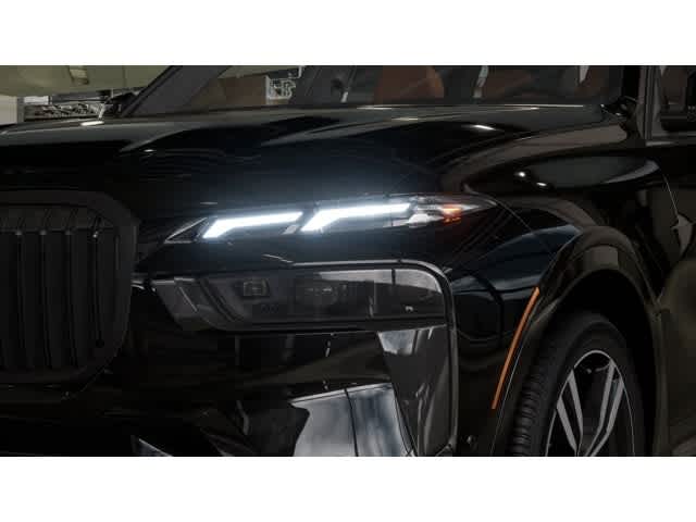 2026 BMW X7 xDrive40i Sports Activity Vehicle