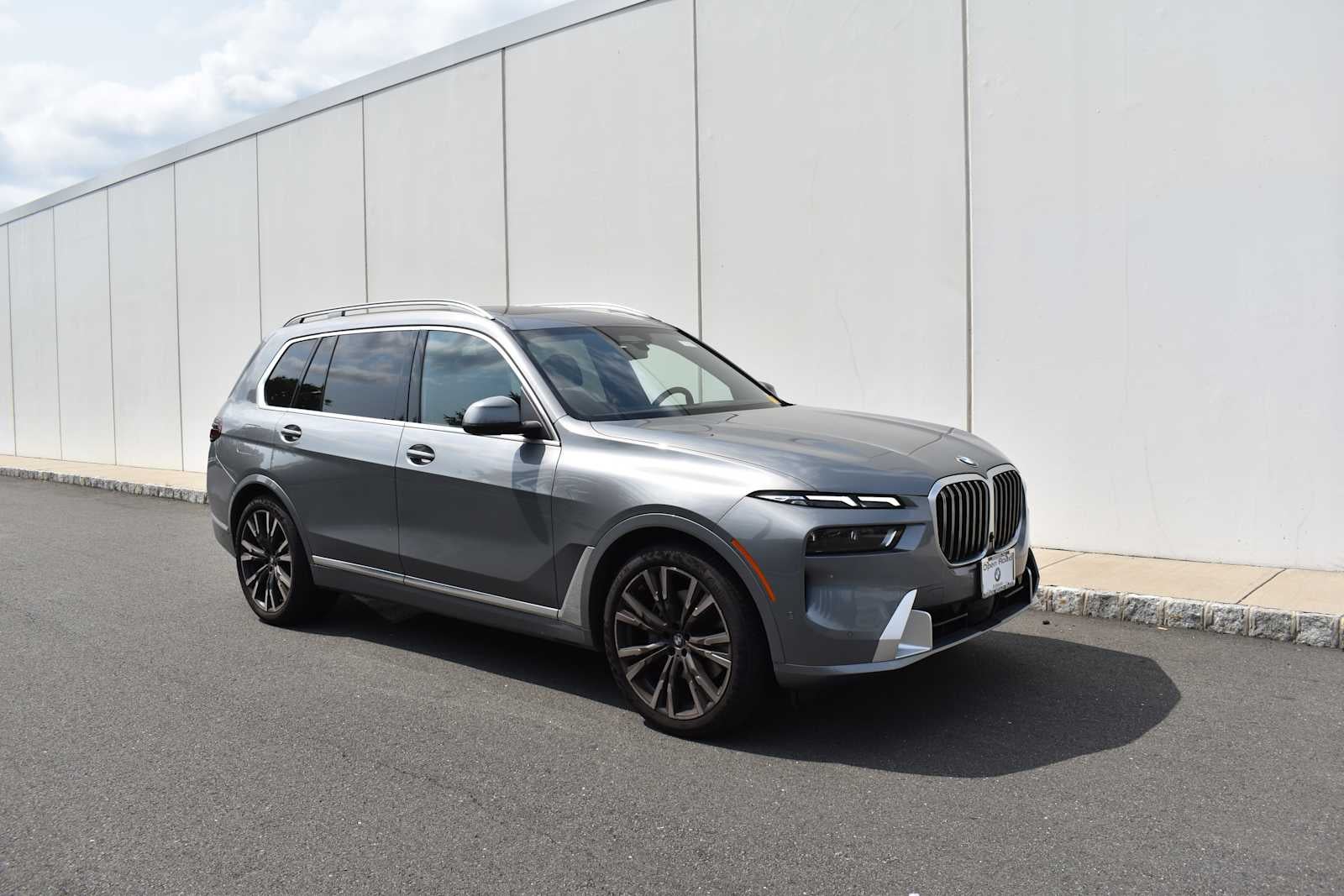 2024 BMW X7 xDrive40i Sports Activity Vehicle