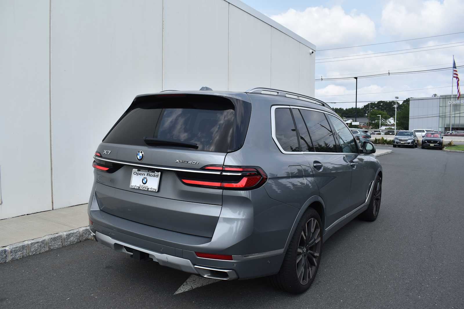 2024 BMW X7 xDrive40i Sports Activity Vehicle