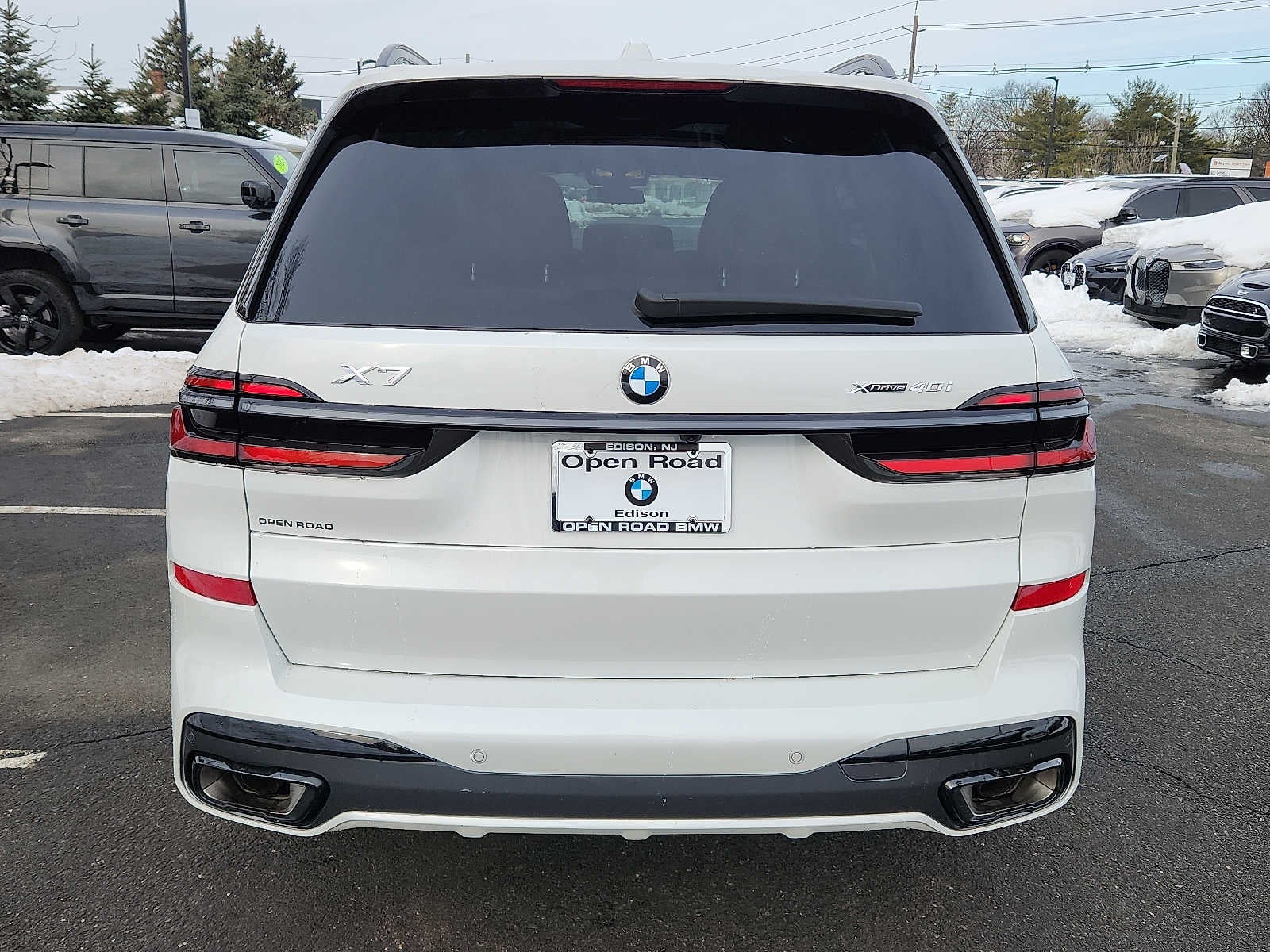 2024 BMW X7 xDrive40i Sports Activity Vehicle