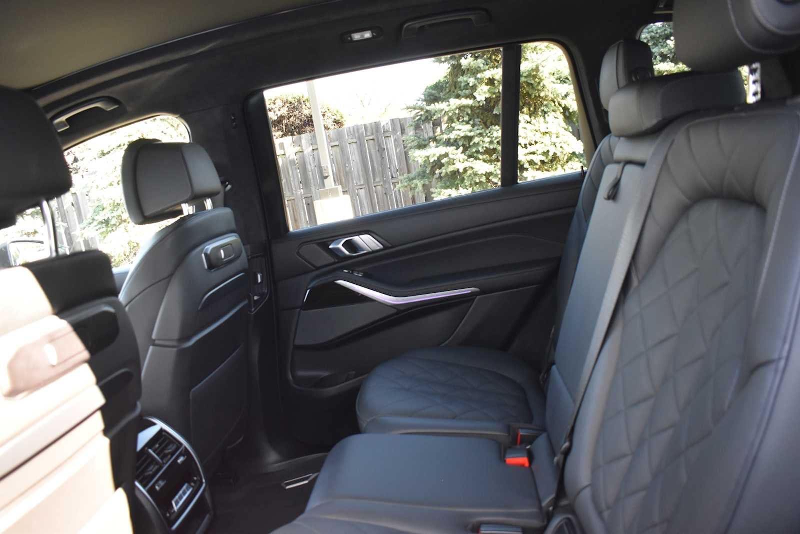 2024 BMW X7 xDrive40i Sports Activity Vehicle
