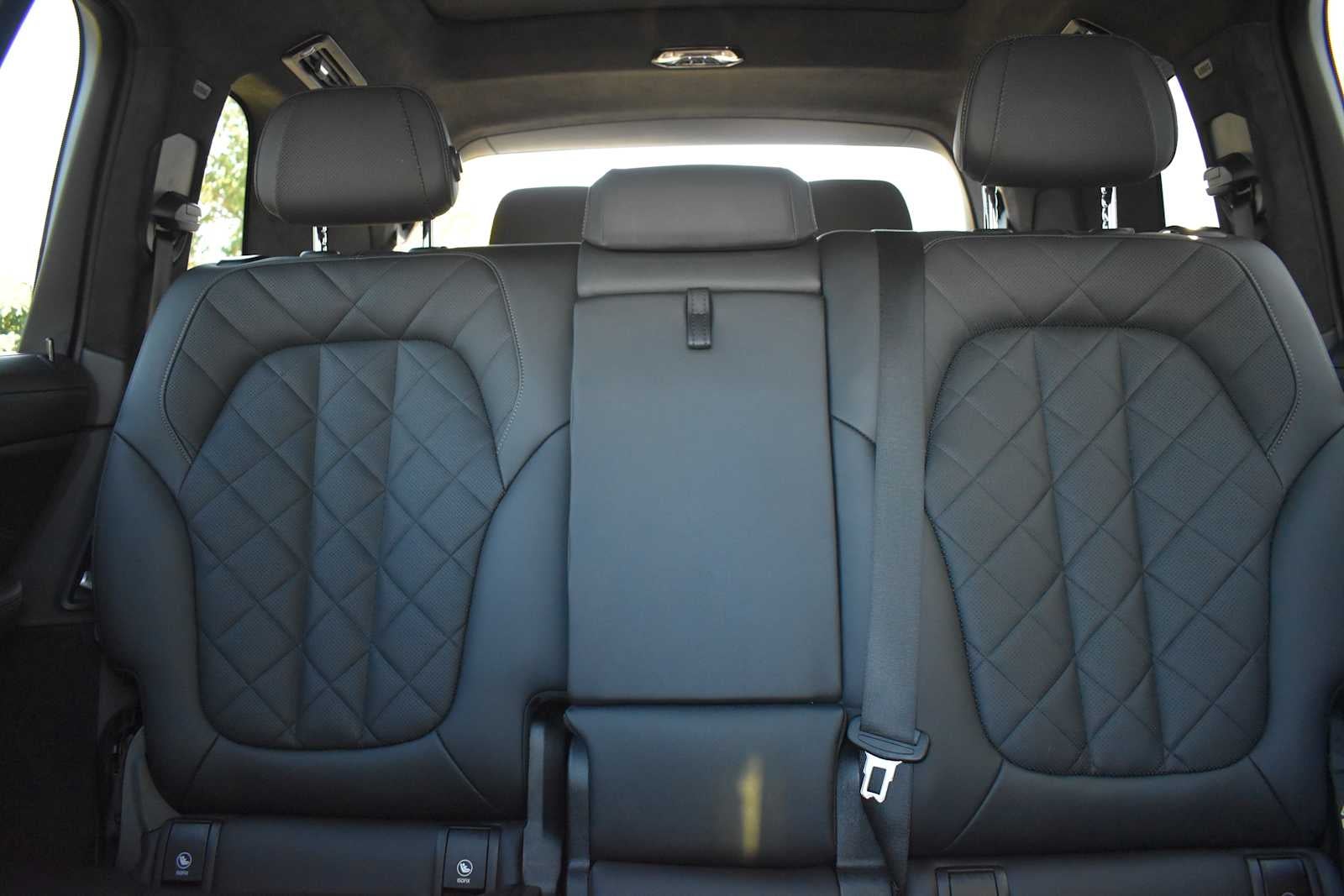 2024 BMW X7 xDrive40i Sports Activity Vehicle