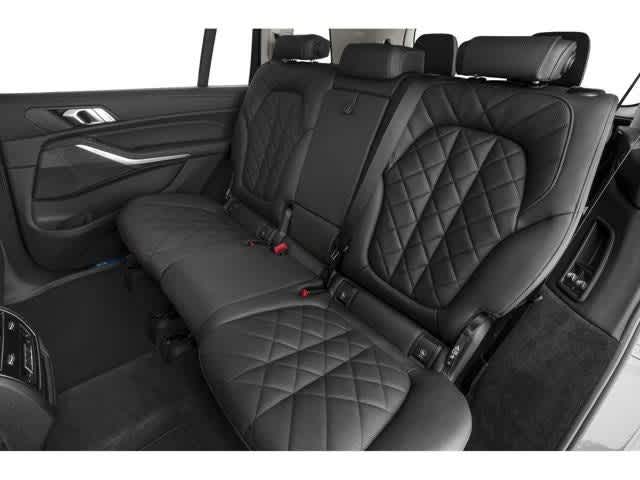 2026 BMW X7 xDrive40i Sports Activity Vehicle