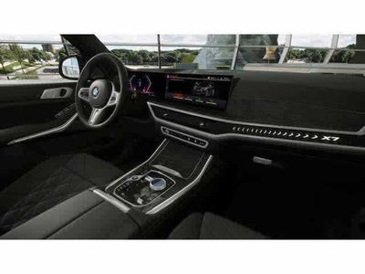 2026 BMW X7 xDrive40i Sports Activity Vehicle