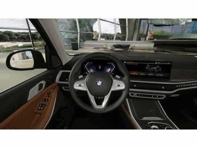 2026 BMW X7 xDrive40i Sports Activity Vehicle