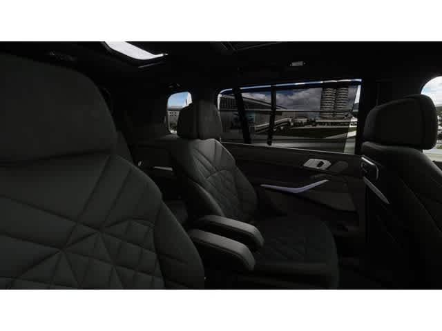 2027 BMW X7 xDrive40i Sports Activity Vehicle