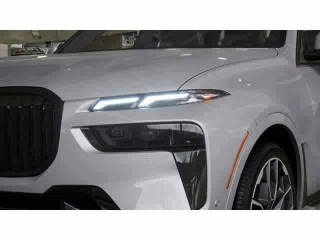 2027 BMW X7 xDrive40i Sports Activity Vehicle