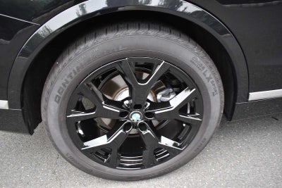 2024 BMW X7 xDrive40i Sports Activity Vehicle