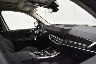 2024 BMW X7 xDrive40i Sports Activity Vehicle