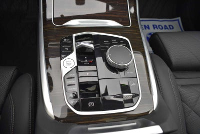 2024 BMW X7 xDrive40i Sports Activity Vehicle