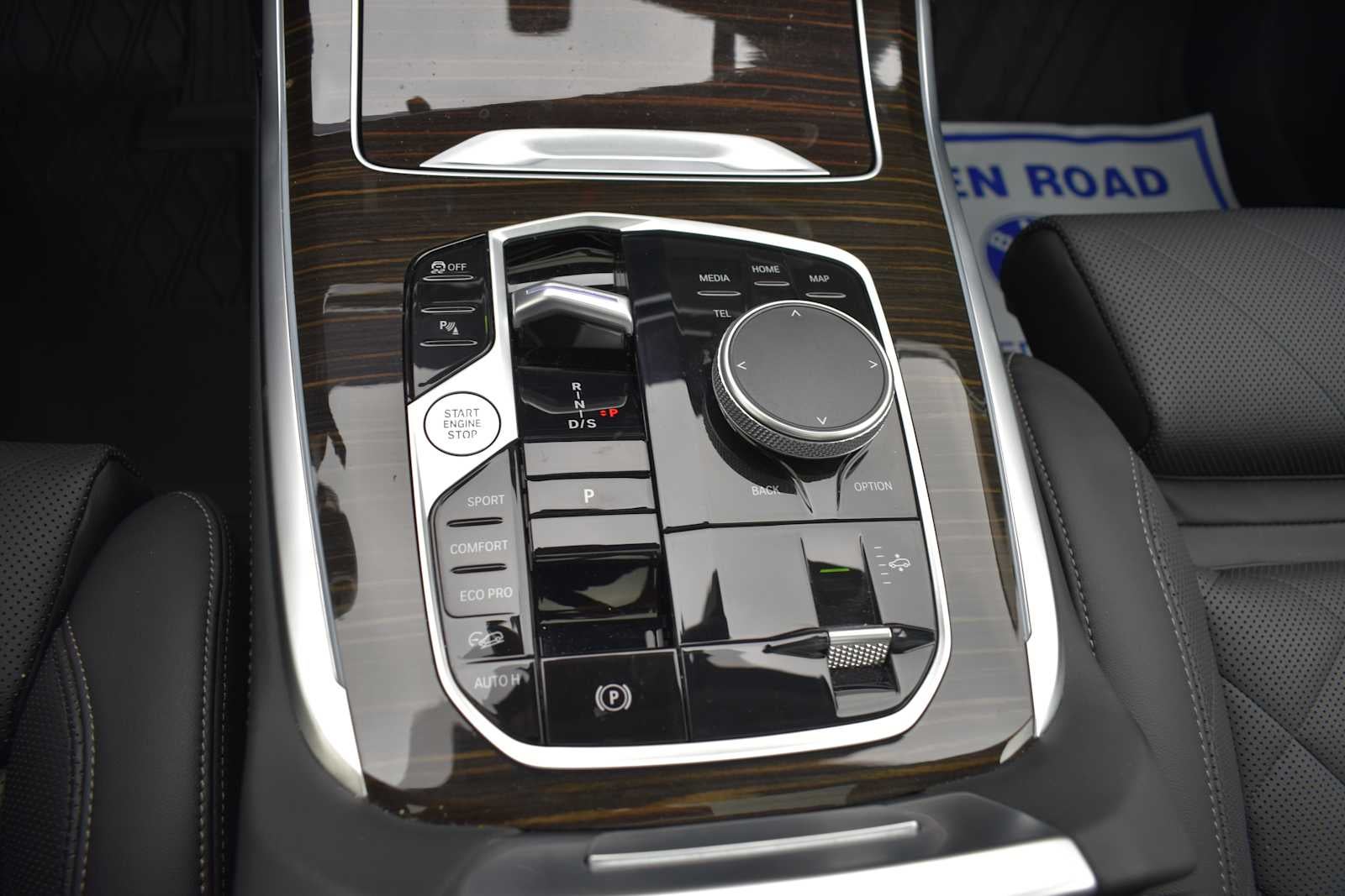 2024 BMW X7 xDrive40i Sports Activity Vehicle