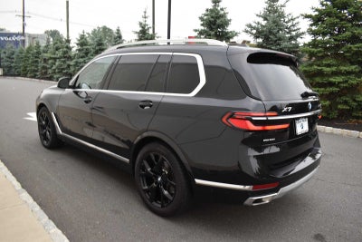 2024 BMW X7 xDrive40i Sports Activity Vehicle