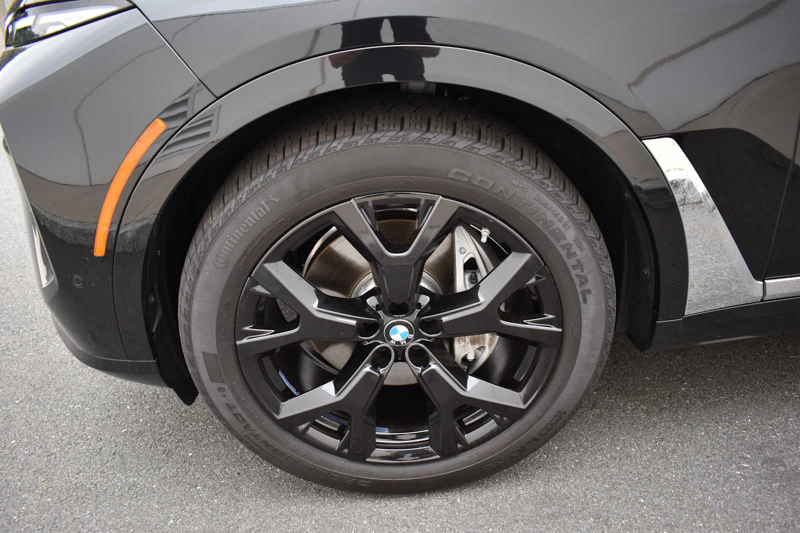 2024 BMW X7 xDrive40i Sports Activity Vehicle