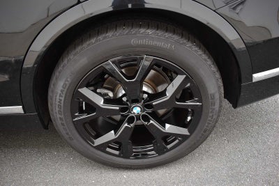 2024 BMW X7 xDrive40i Sports Activity Vehicle