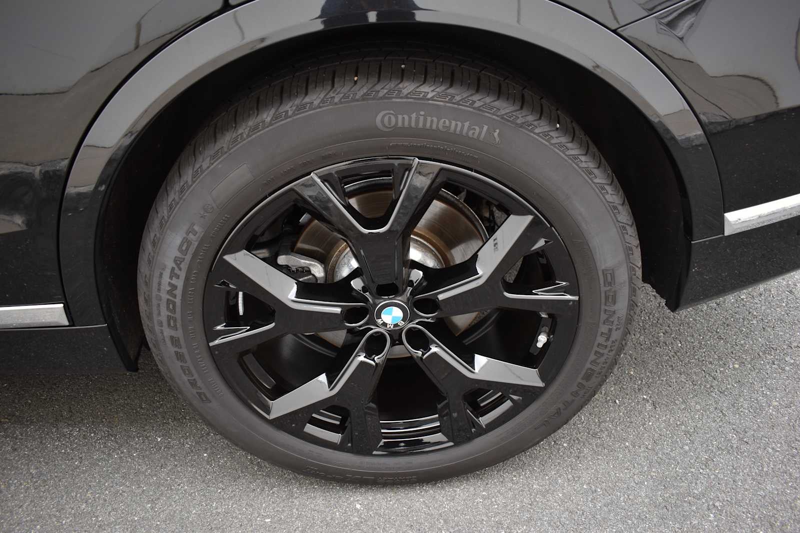 2024 BMW X7 xDrive40i Sports Activity Vehicle