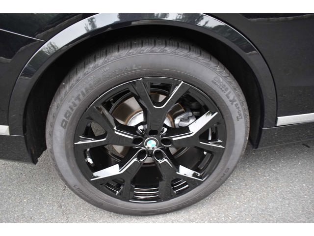 2024 BMW X7 xDrive40i Sports Activity Vehicle