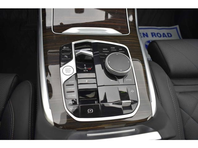 2024 BMW X7 xDrive40i Sports Activity Vehicle