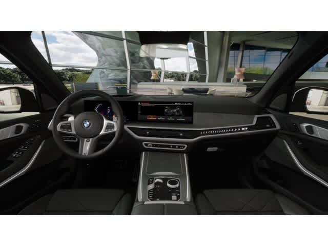 2027 BMW X7 xDrive40i Sports Activity Vehicle